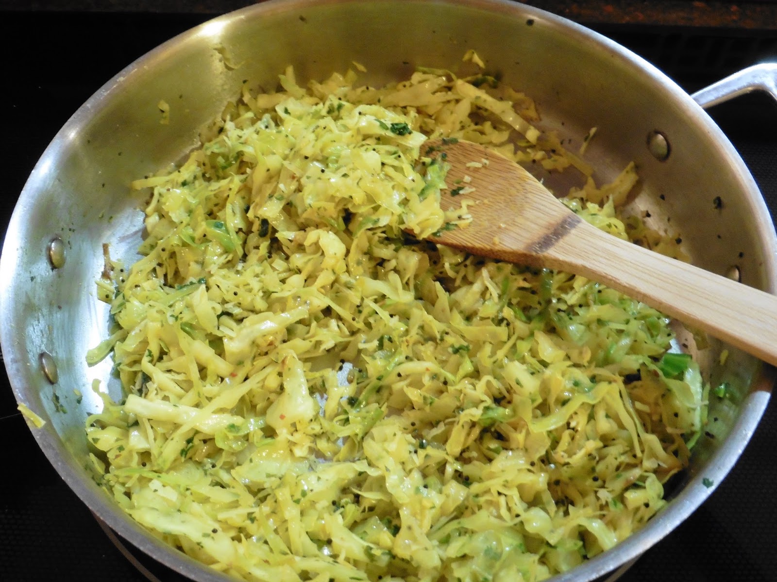 World on a Platter Has Moved! Stirfried Mustard Cabbage