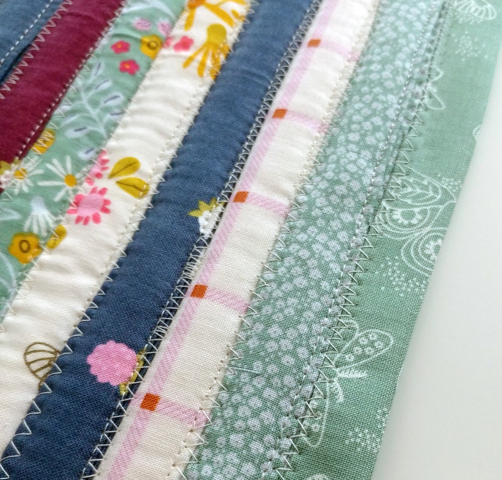 Jelly Roll Pillow Tutorial Ameroonie Designs