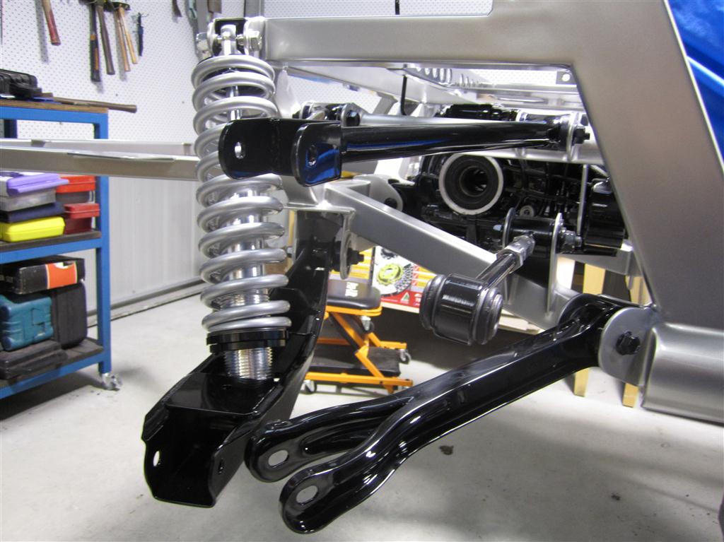 AC Cobra 427SC Replica Classic Revival CR3514 November 2011