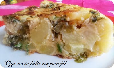Tortilla De Patatas Y Lechuga
