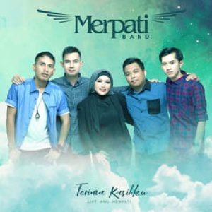 Lirik lagu kau tak sendiri Lirik lagu kau tak sendiri