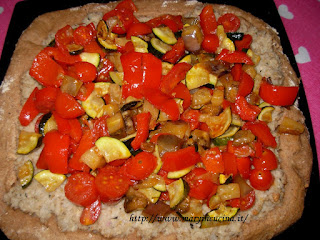 pizza con orzotta e verdure