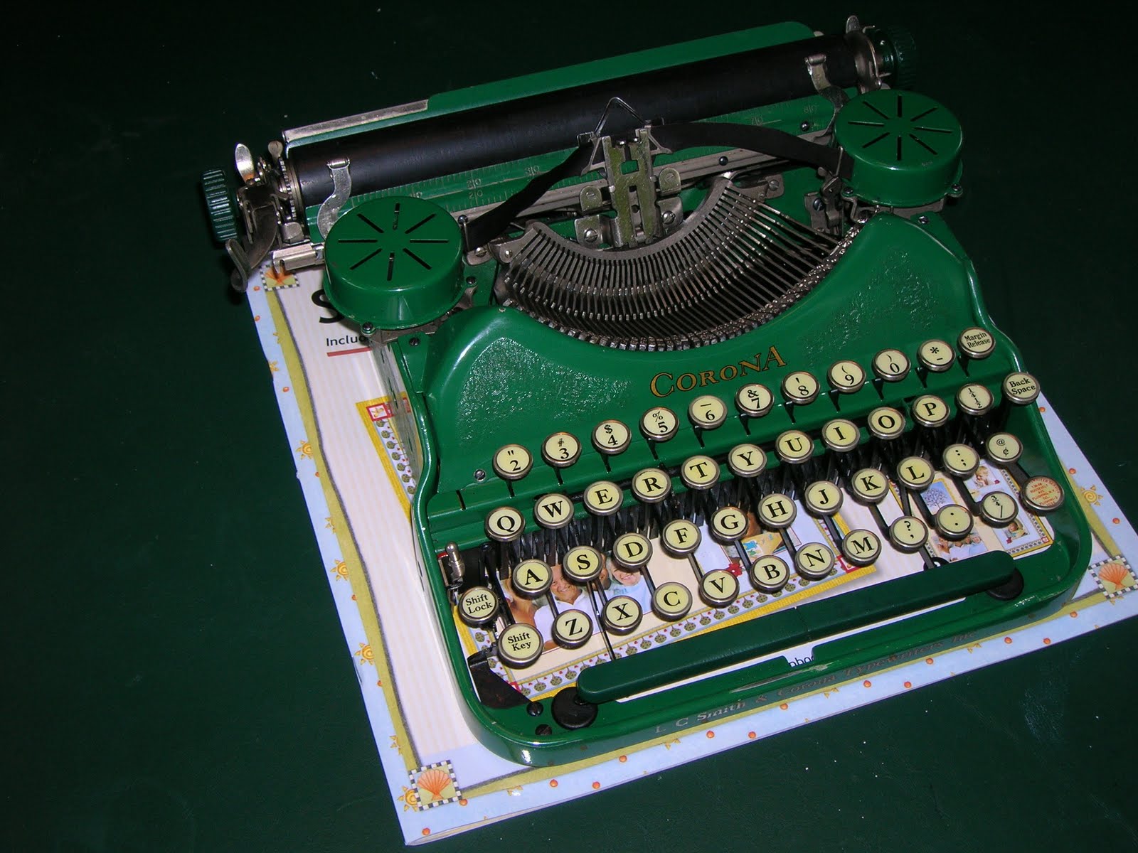 Life in a Typewriter Shop 1923 KleinAdler typewriter