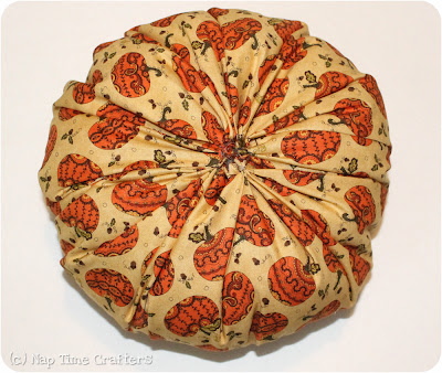 DIY Fabric Pumpkins | Free Fabric Pumpkin Tutorial