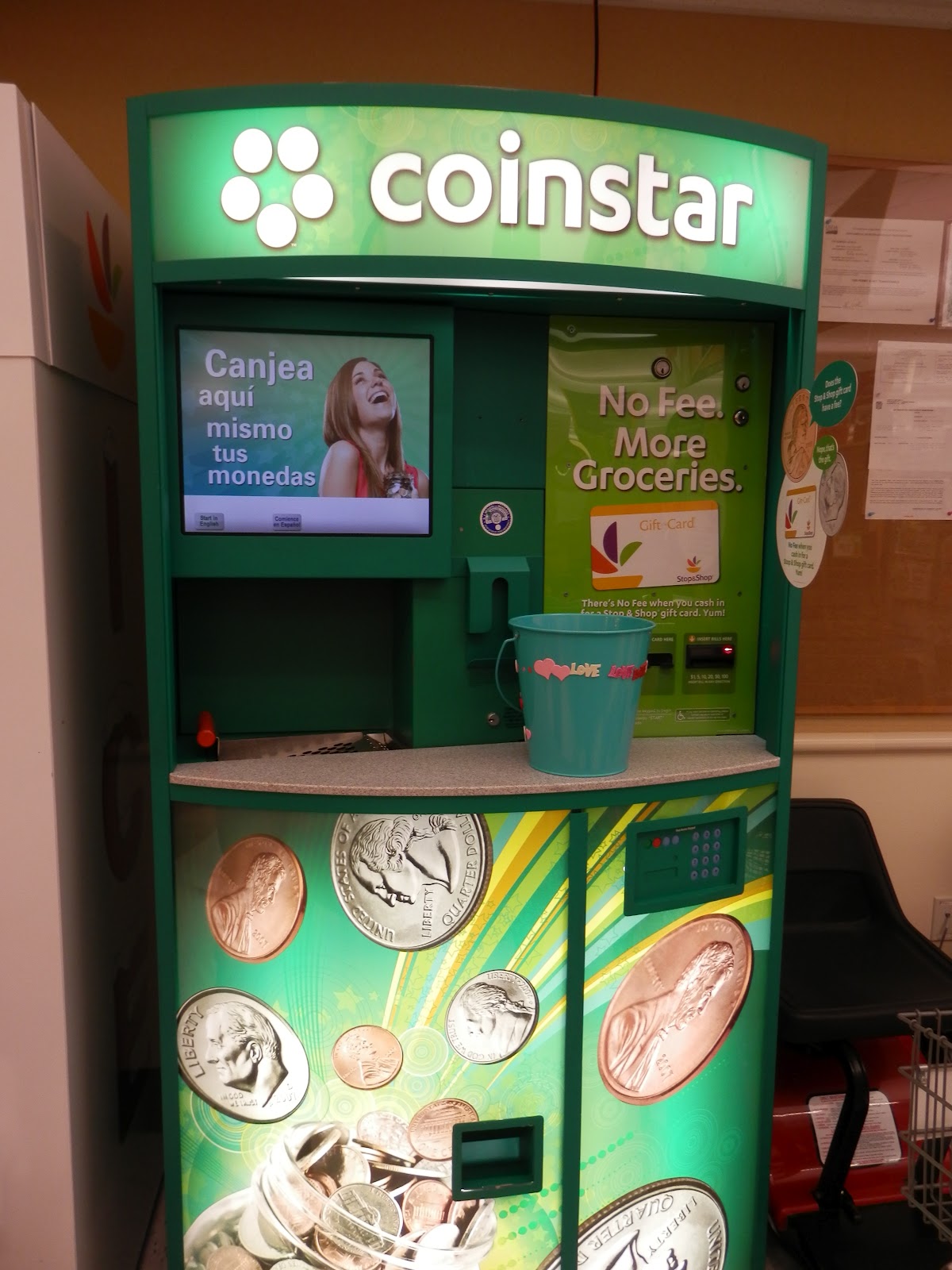 Convert Coins using NOFEECoinstar at Stop & Shop {CBias} Pieces of