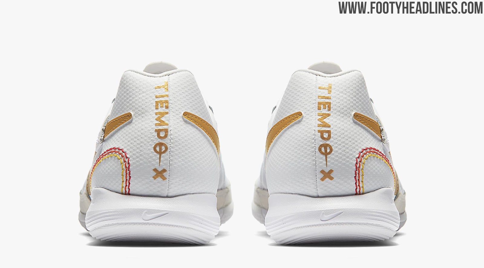 ronaldinho white and gold boots