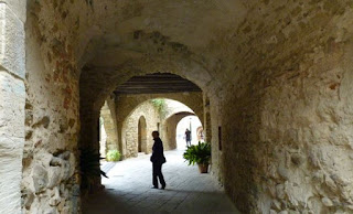 Monells, provincia de Girona. Monells, provincia de Girona.