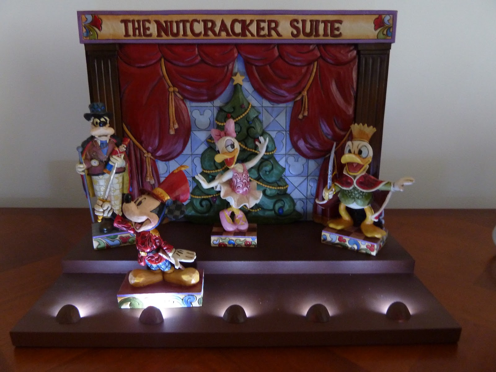 Disney, Ma passion disney traditions la scène de casse noisette ( the