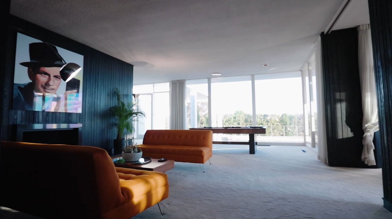 23 Photos vs. 400 Walker Dr, Beverly Hills Home Interior Design Tour