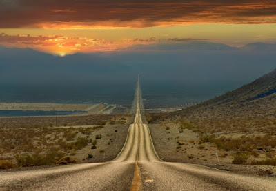الطريق عبر وادي الموت