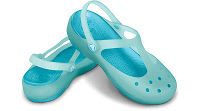  yang dikeluarkan oleh perusahaan Crocs yang sudah cukup populer di dunia dengan George B Kumpulan Model Sepatu Crocs Terbaru 2013