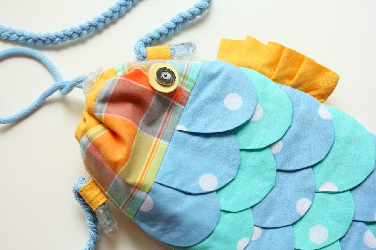 Cute Fish Handbag for Kids. DIY Tutorial in Pictures.