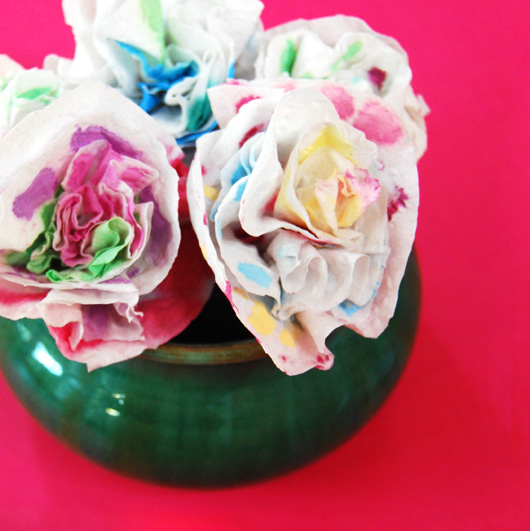 At home with Ali: Toilet paper flowers