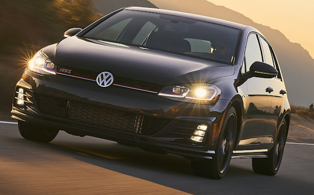 VW Golf GTI é eleito Hatchback do Ano nos EUA