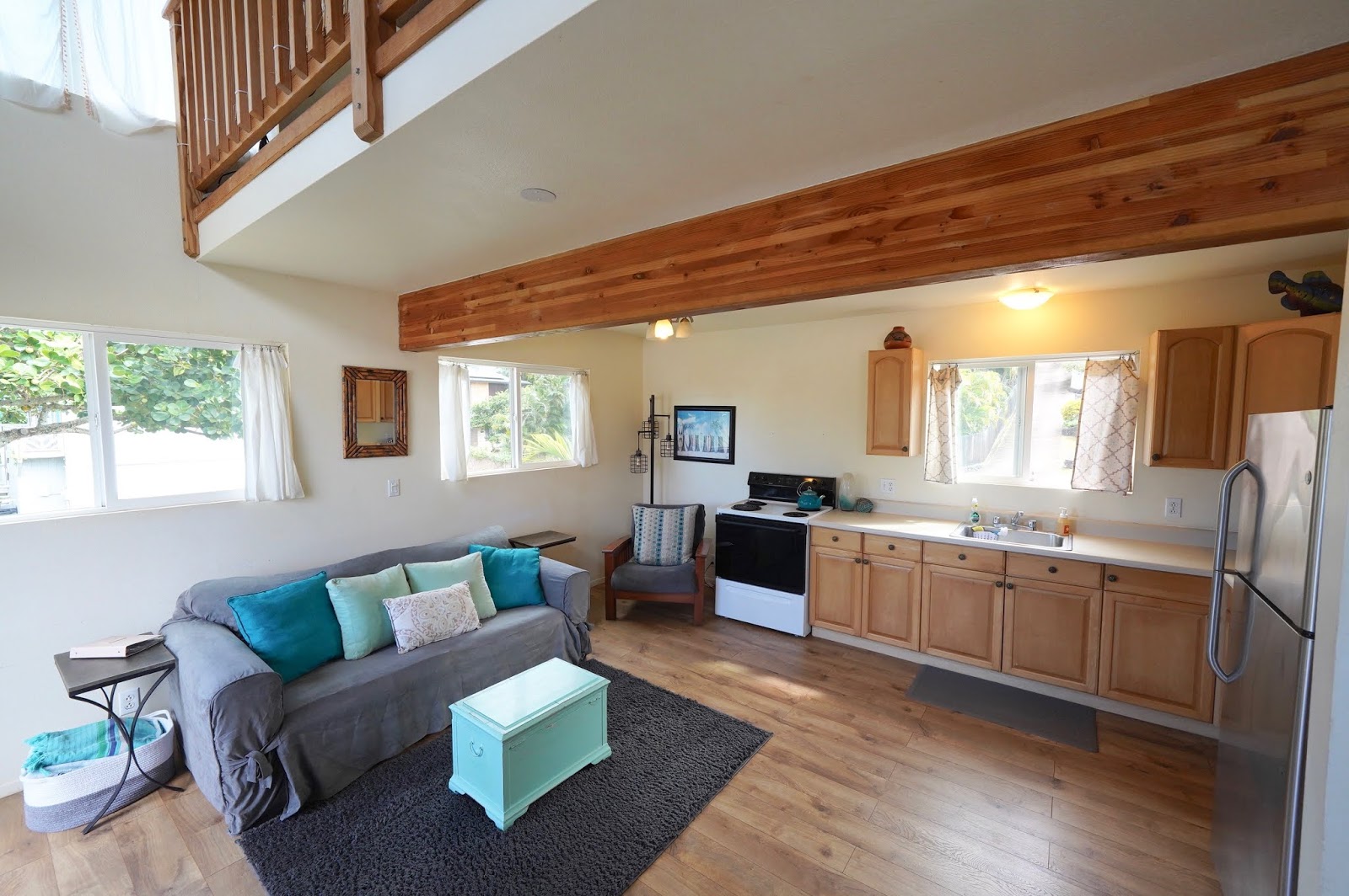 North Shore Loft Beautiful 2 Bedroom Vacation Home near Sunset Beach, Oahu