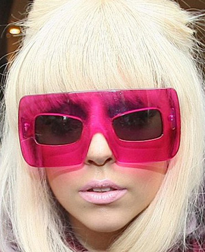 lady_gaga-sunglasses+5.jpg