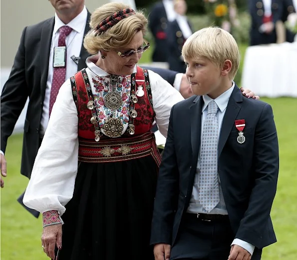 Crown Princess Mette-Marit, Crown Prince Haakon, Princess Ingrid Alxeandra, Prince Sverre Magnus and Princess Astrid