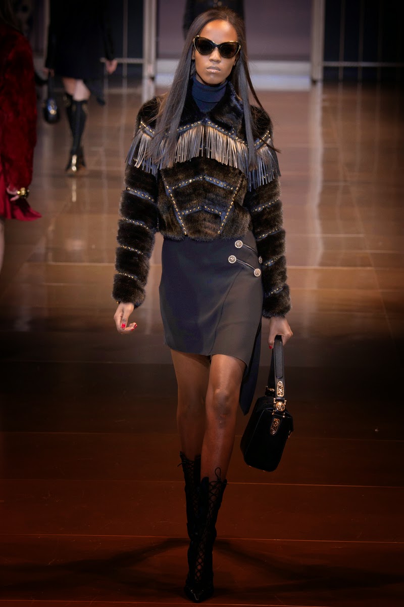 ANDREA JANKE Finest Accessories: Glam-Pop Fur by VERSACE Fall/Winter ...