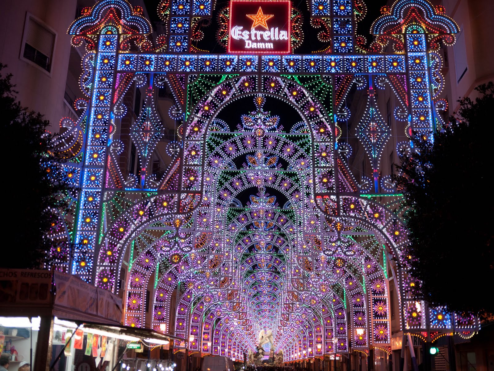 No sin mis hijos Cómo ir a Las Fallas de Valencia con niños