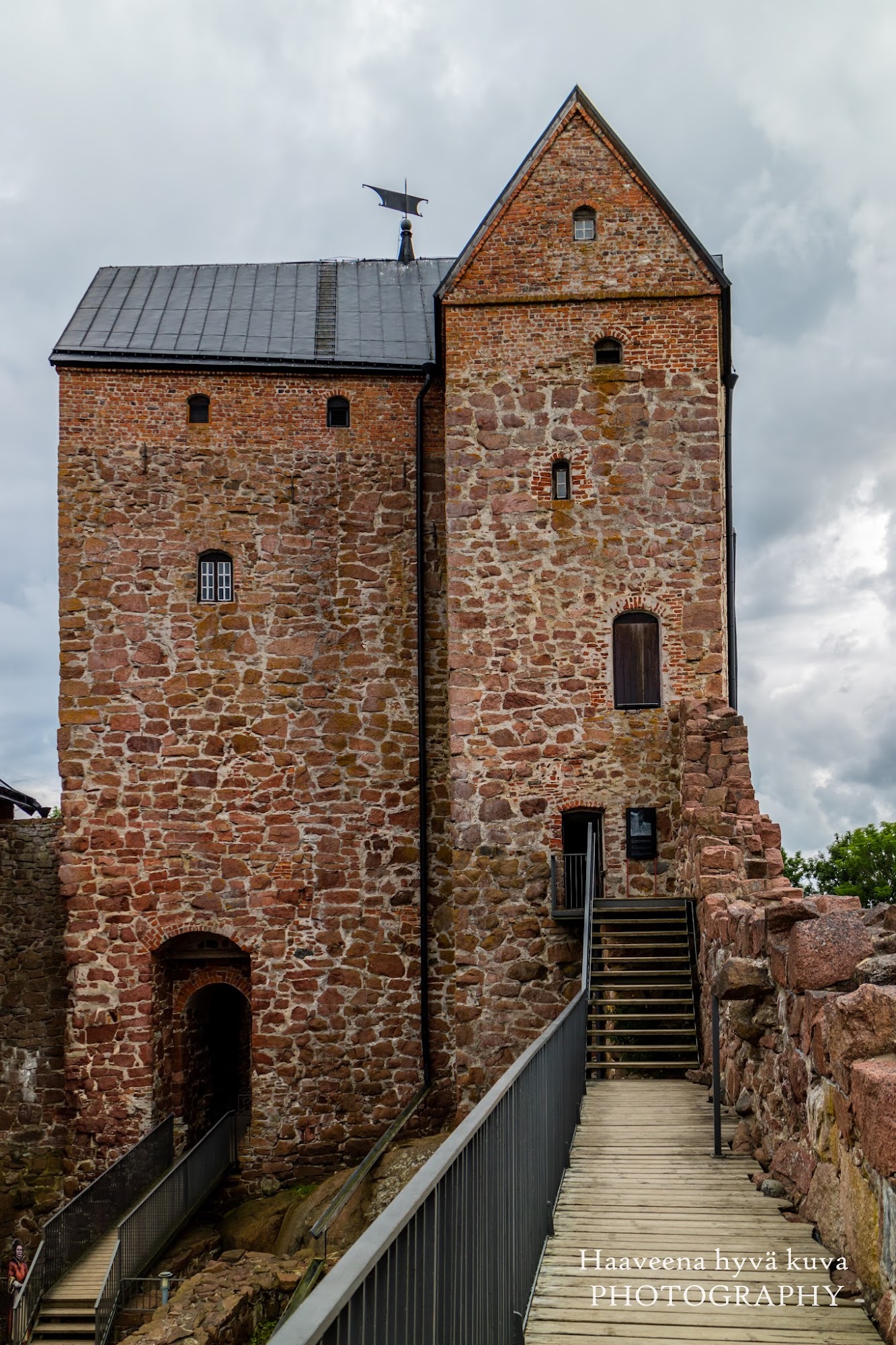haaveena-hyv-kuva-kastelholman-linna