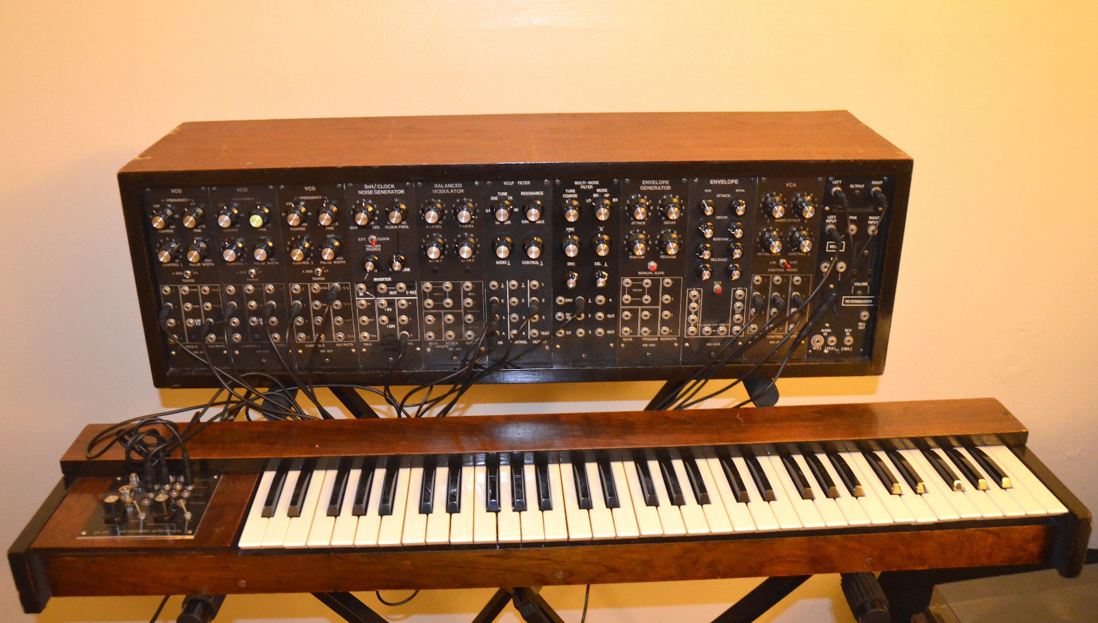 MATRIXSYNTH SUPER RARE ARIES MODULAR VINTAGE ANALOG SYNTH + Schematics
