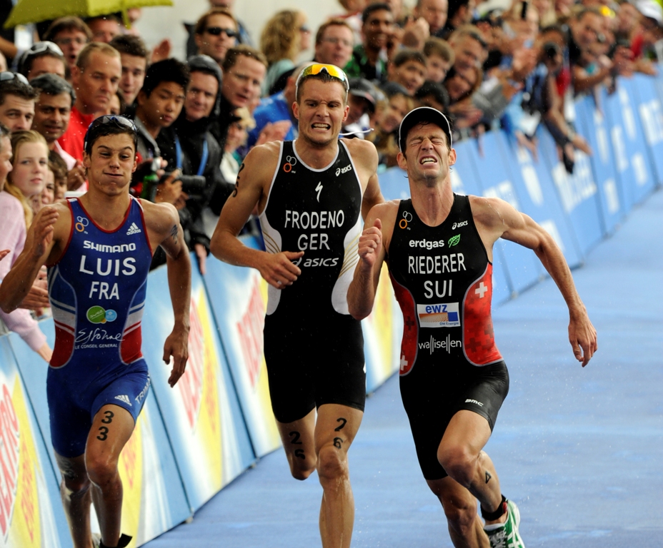 Triathlon, che passione! Il triathlon di Wallisellen apre la stagione