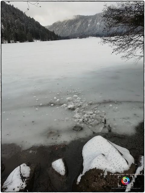 XONRUPT-LONGEMER (88) - Le lac de Longemer gelé !