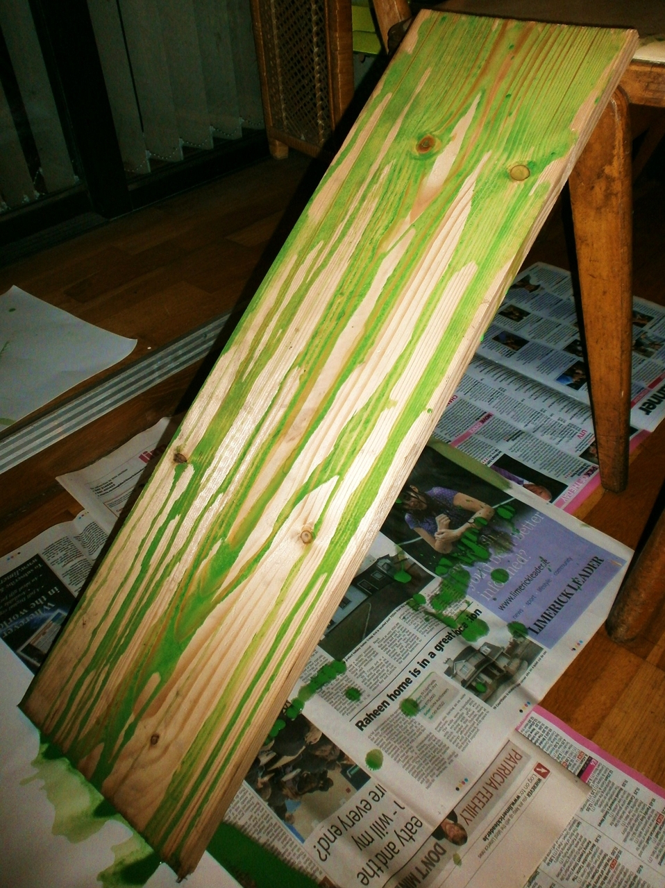 Roisin (K00176383) Dripping paint on wood