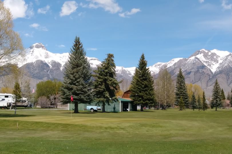 Pullin' Chocks More About Mackay, Idaho