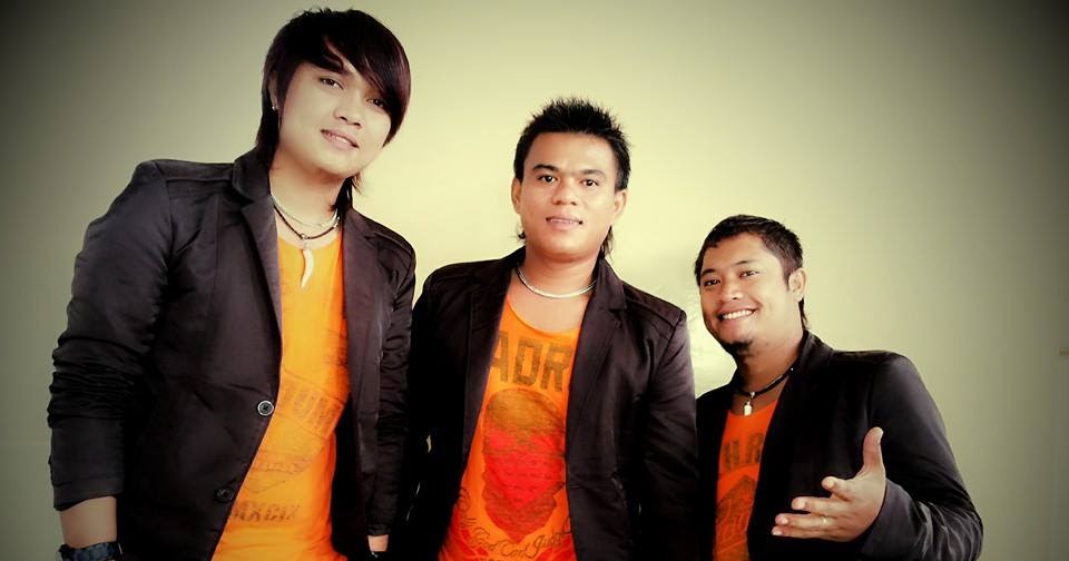 Lagu karo gotong royong essay