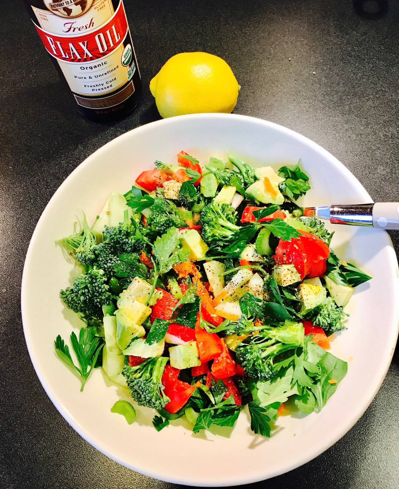 My Fat Burning Mixed Baby Green Salad with Avocado and Flaxseed Oil