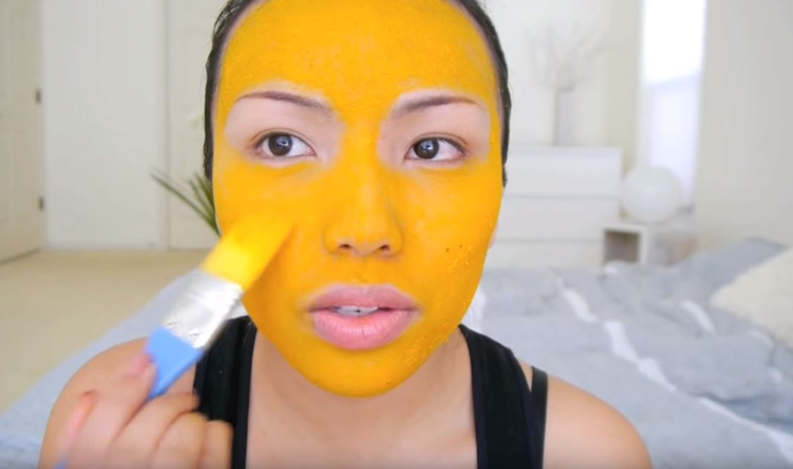 How To Use Turmeric On Your Face To Eliminate Acne, Eczema, Inflammation And Dark Spots Forever