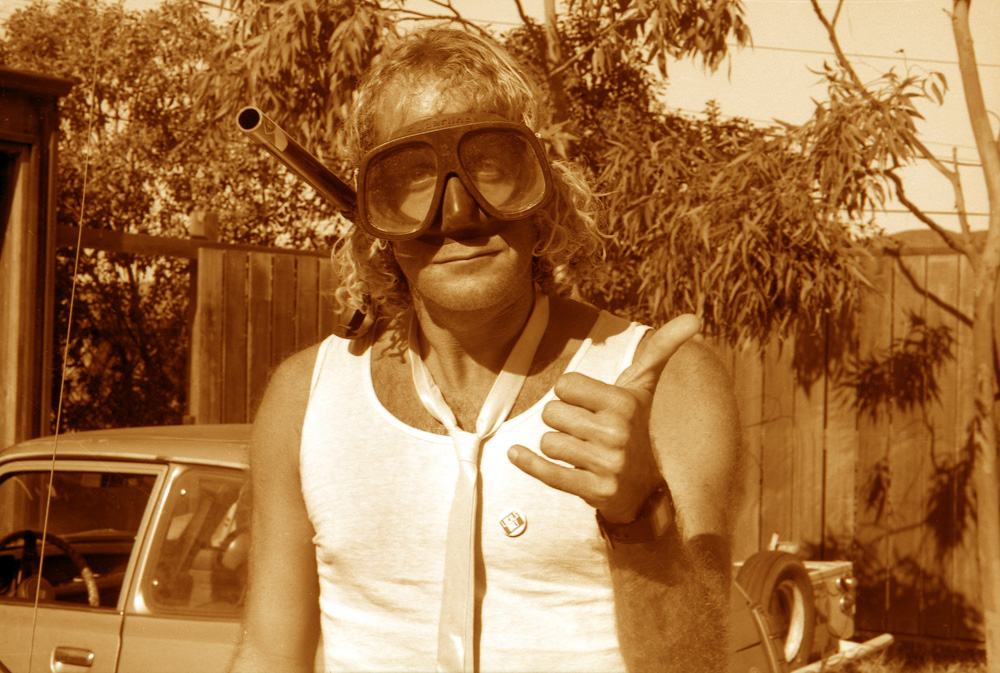 CANUTBRAINS Dennis Dragon The Surf Punks