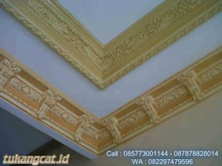 Cat motif ornament plafon Cat motif ornament plafon