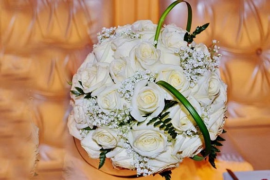 Traditional Flowers of Wedding Anniversary