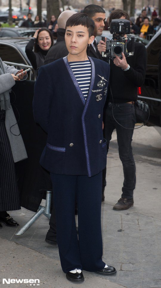 GDragon attends Chanel fashion show in Paris