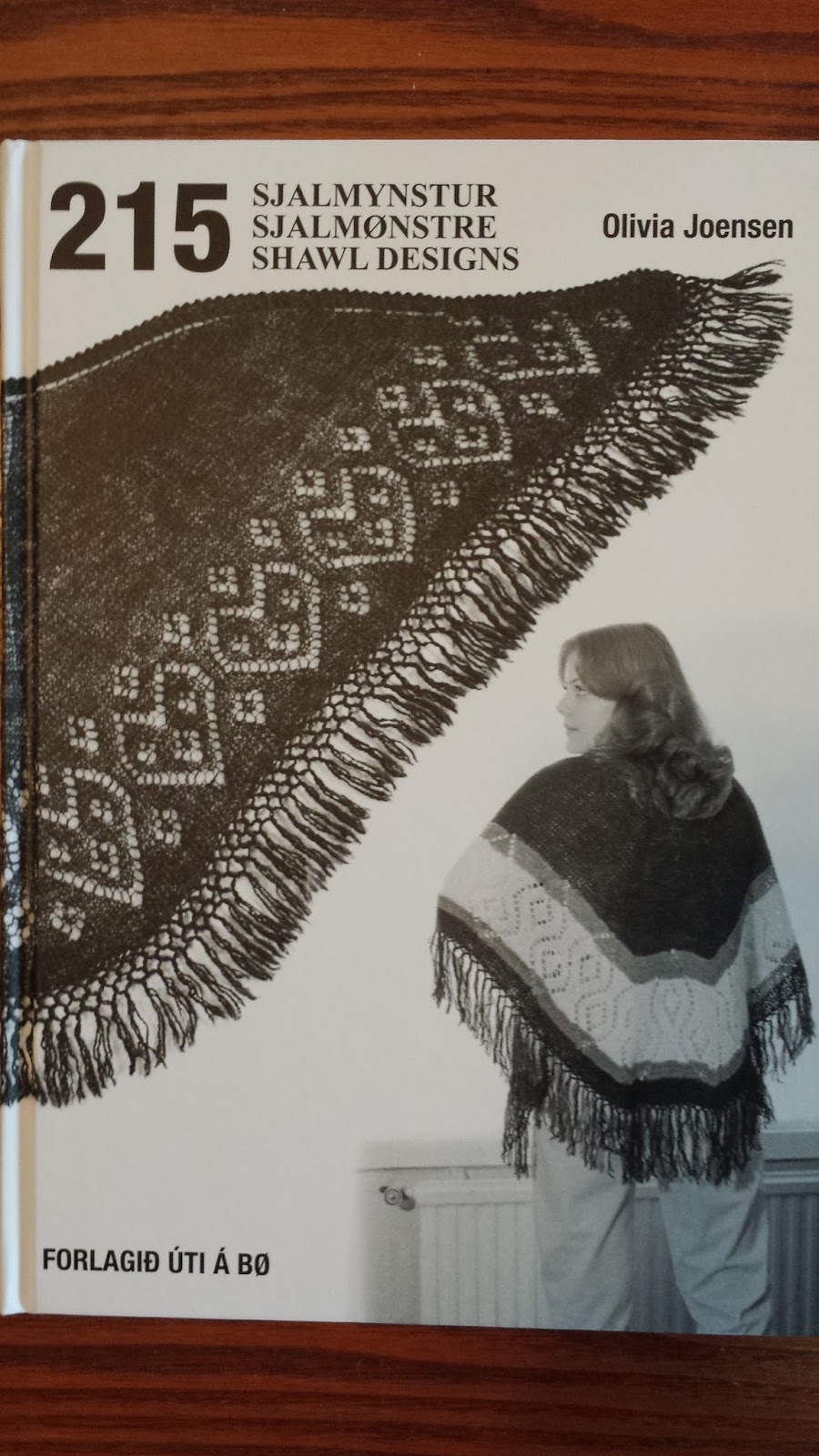 KB Knits & Crafts Faroese Shawls