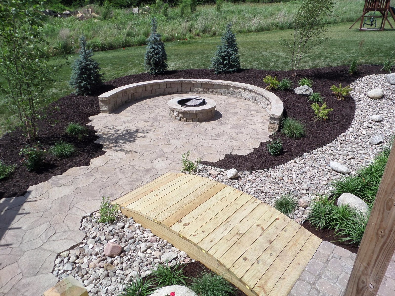R&S Lawn & Sprinkler Kansas City Landscaping Take A Look At This New Landscaping Job We