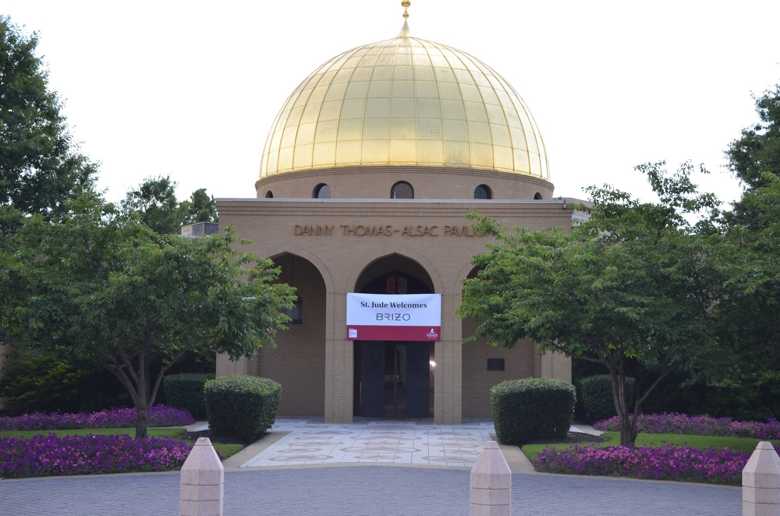 Lisa Mende Design St Jude Hospital A Place of Miracles, Founded by