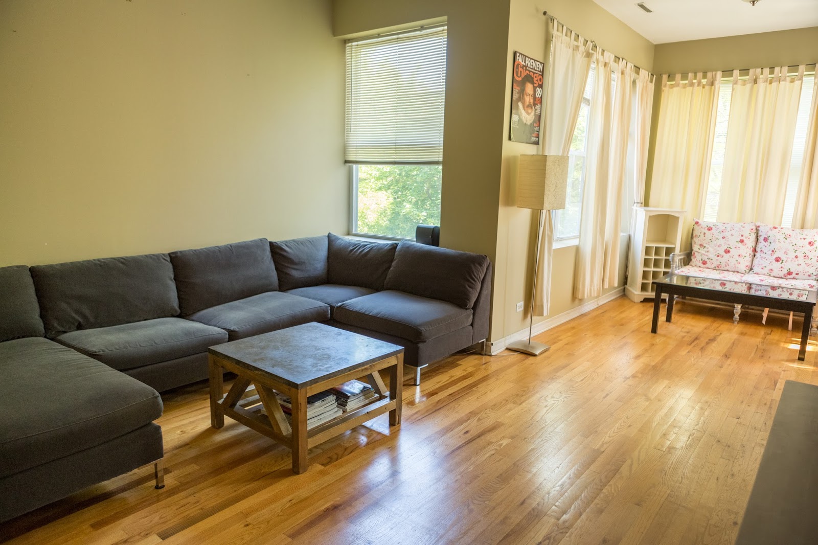 The Chicago Real Estate Local New for Sale! Ravenswood Gardens, Lincoln Square two bedrooms