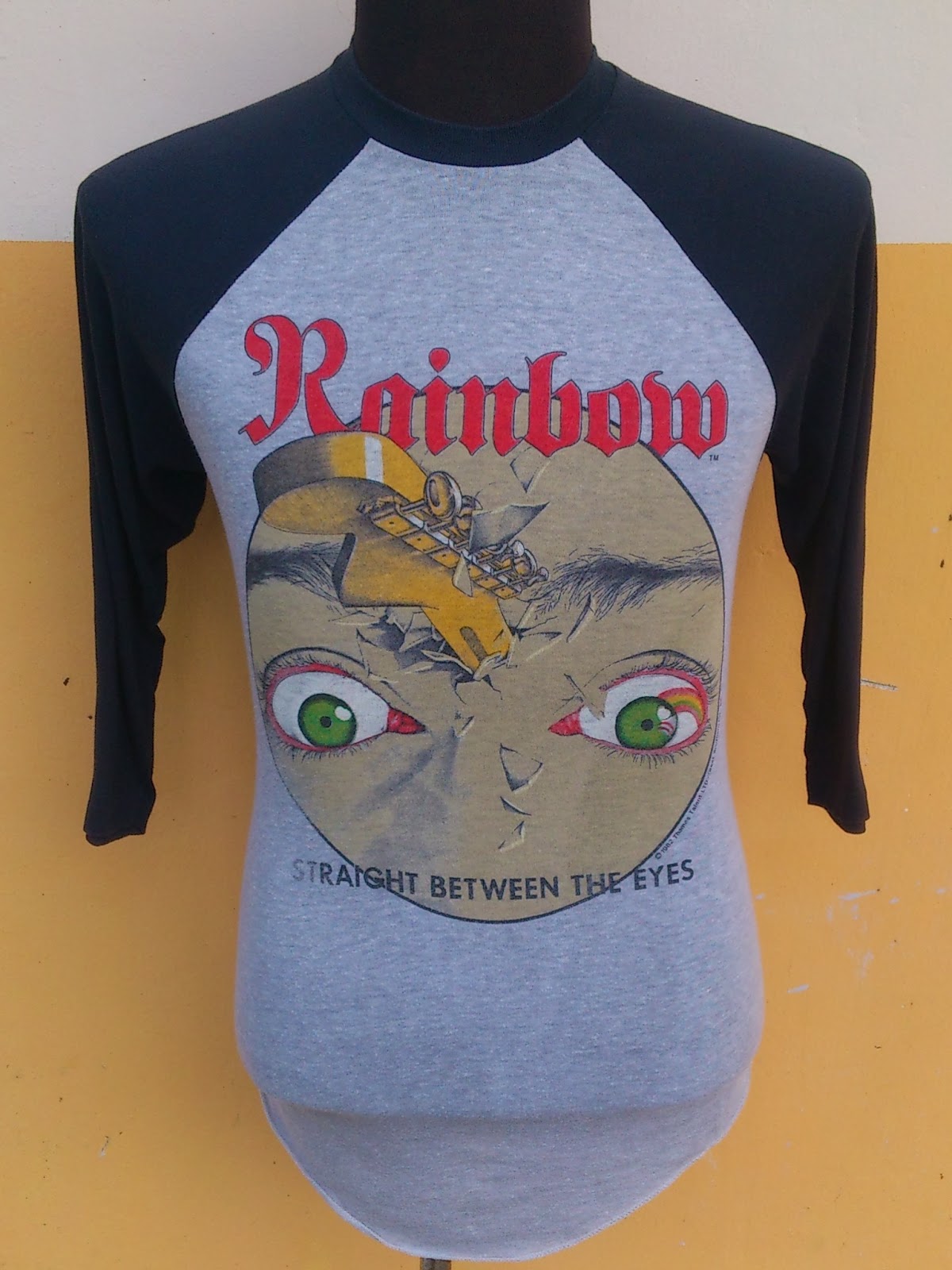 Chakoi Bundle Vintage '82 RAINBOW "Straight Between The Eyes" 3