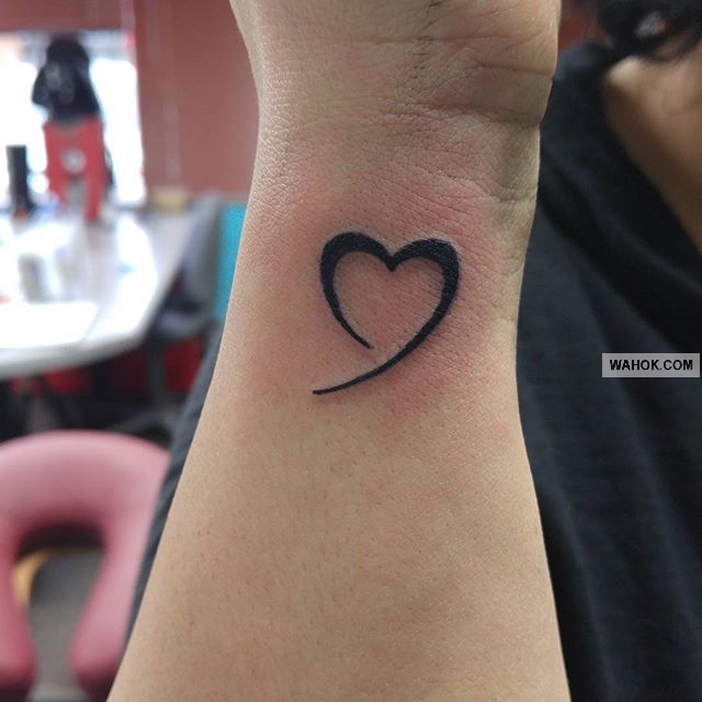 56 Gambar Tato 3D Love Atau Simbol Hati Jantung | Heart Tattoo tato batik, tato gurita, tato keren,tato kompas,tato temporer wajah cantiktato unik,tato ular,tato 3 dimensi,tato simple