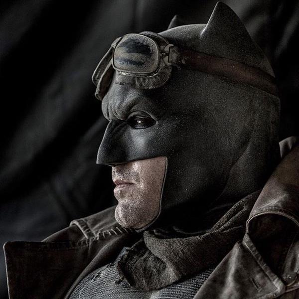 BATMAN V. SUPERMAN: New Look at BATMAN in a Trench Coat and Goggles