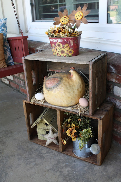 wood boxes, chickens, birdhouse