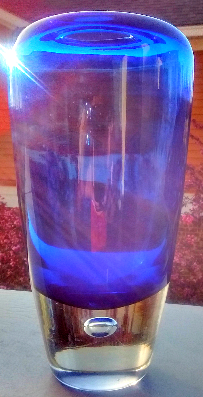 KROSNO POLAND BLUE ART GLASS VASE CASED BUBBLE BOTTOM (1007) Donna