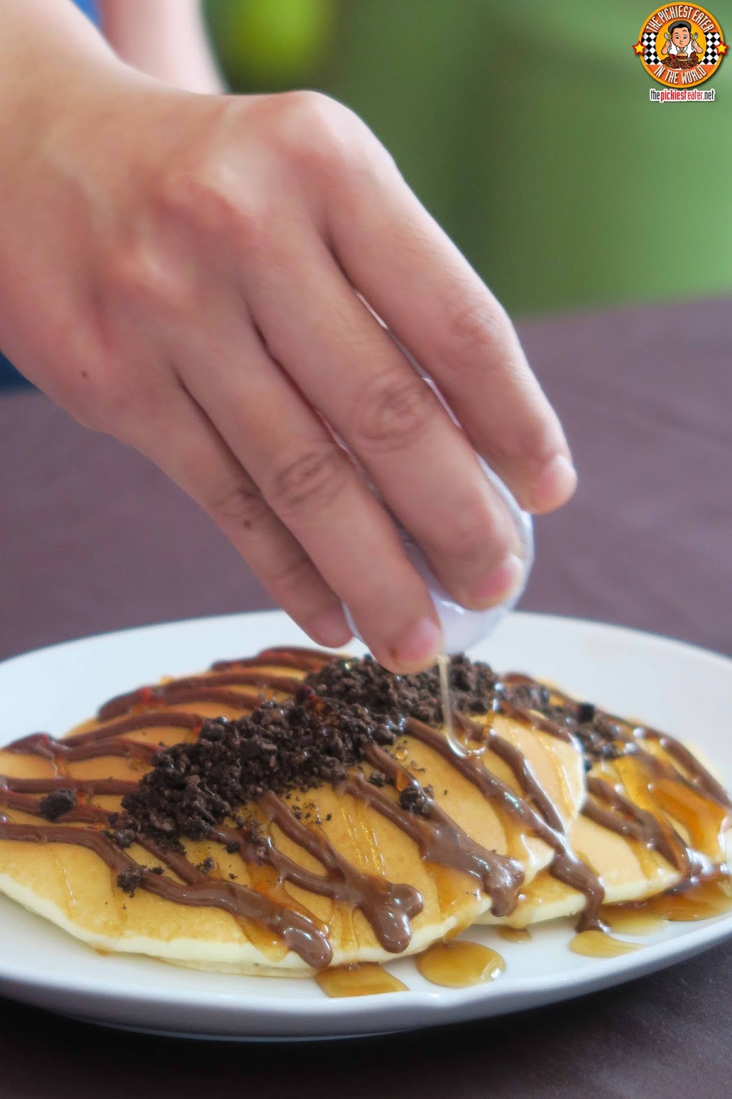 THE PICKIEST EATER IN THE WORLD: MCDONALD'S NEW DOUBLE CHOCO CRUMBLE