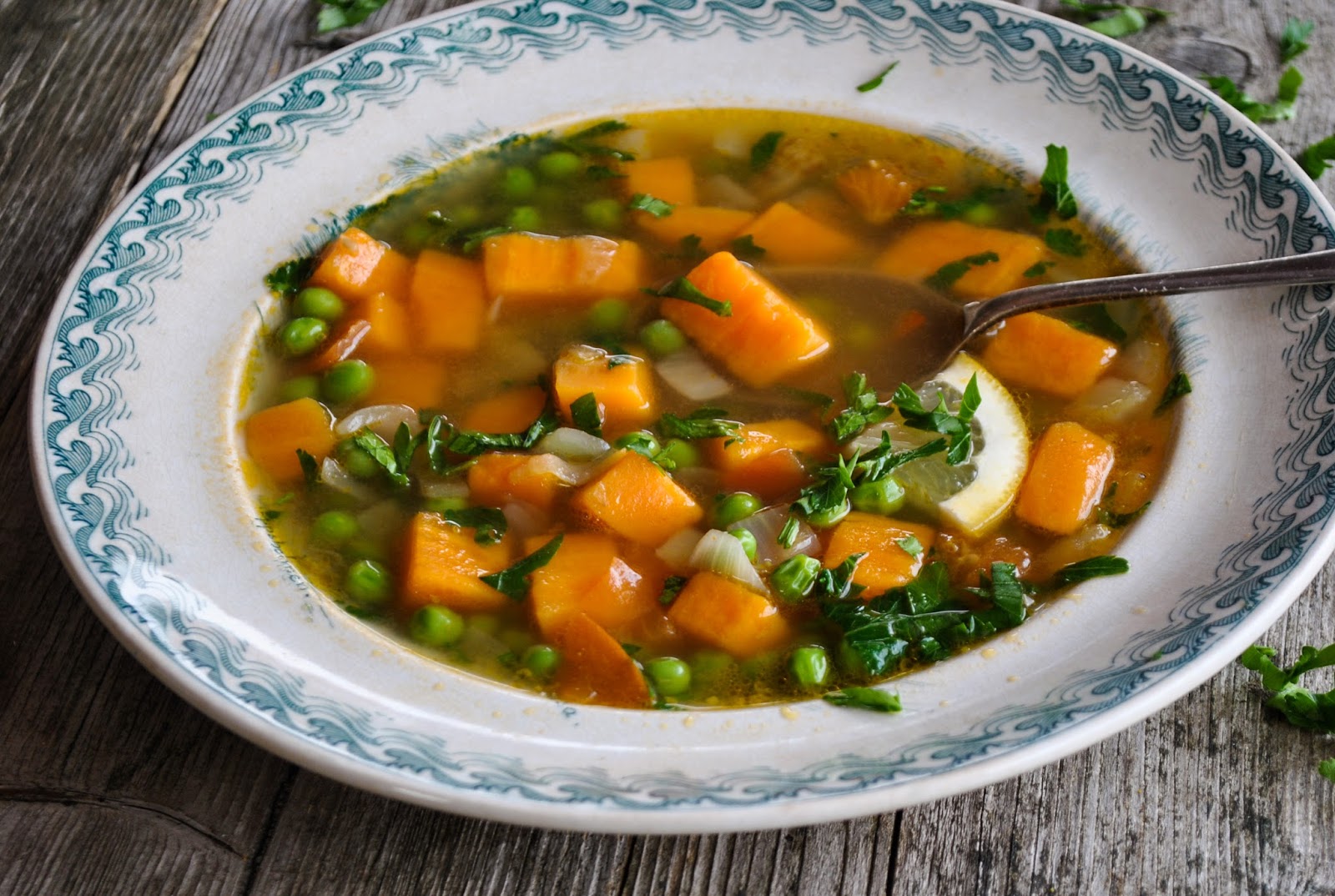 Суп с зеленым горошком. Суп из цукини. Рецепт супа с зеленым горошком. Sweet Peas Potatoes. Горох тыквой