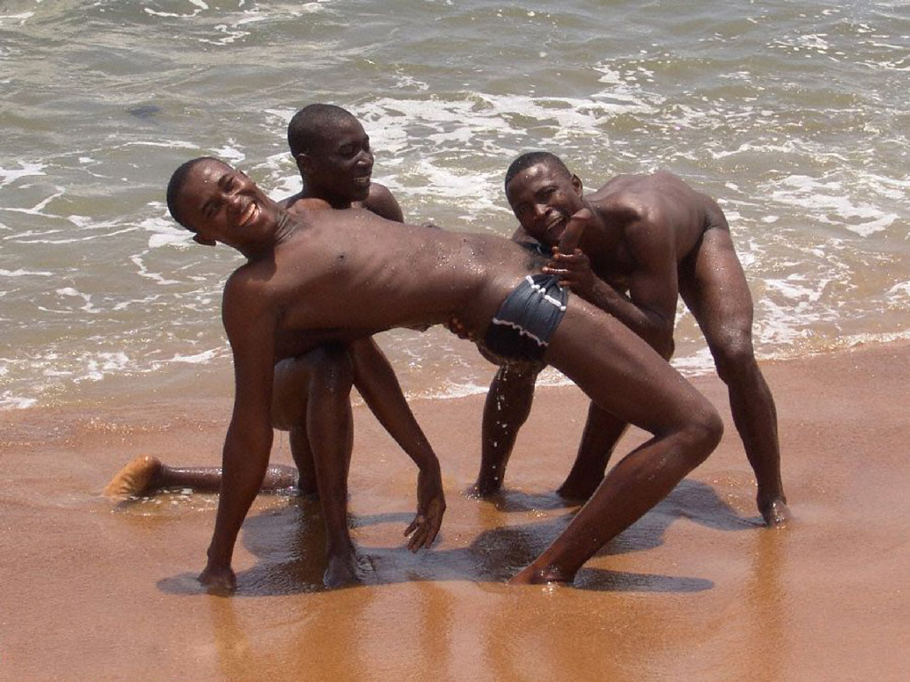 foto-afrikanskih-golih-parney
