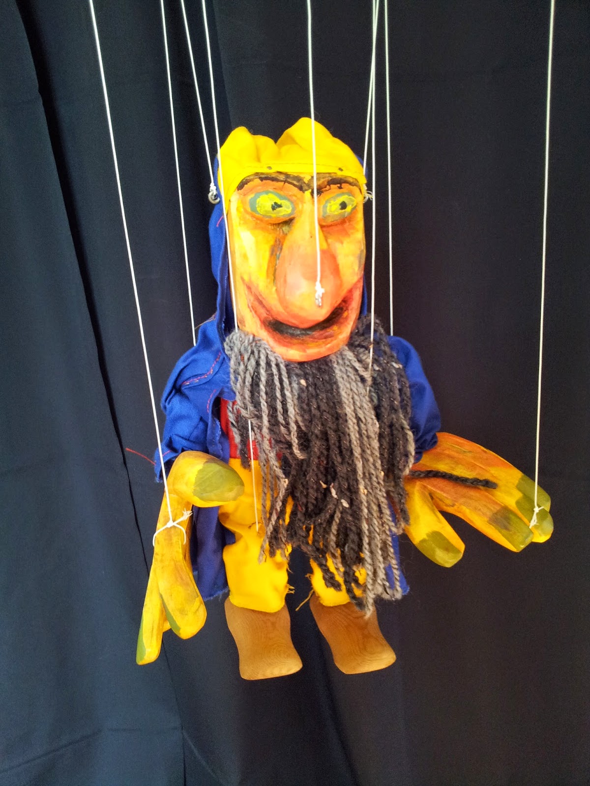 STRINGS ATTACHED PUPPET THEATRE NZ 2014
