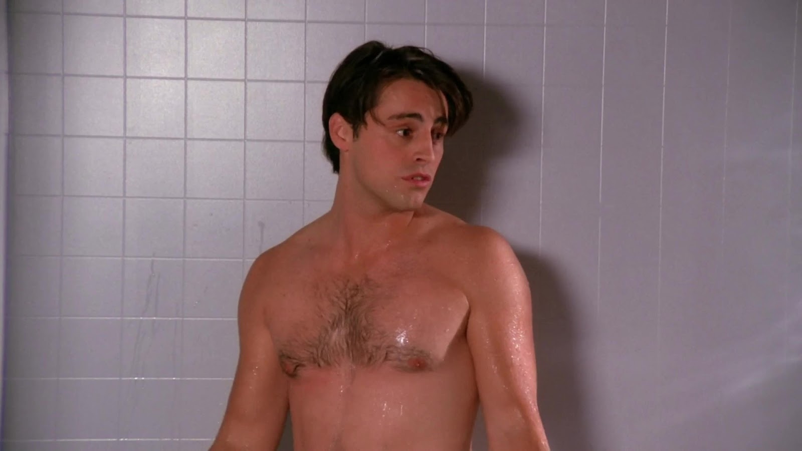 Matt LeBlanc shirtless in Friends 1-06 "The One With The Butt" .